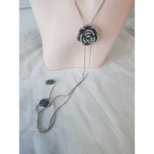 Unbranded Silver & Black Rose Pendant Necklace
